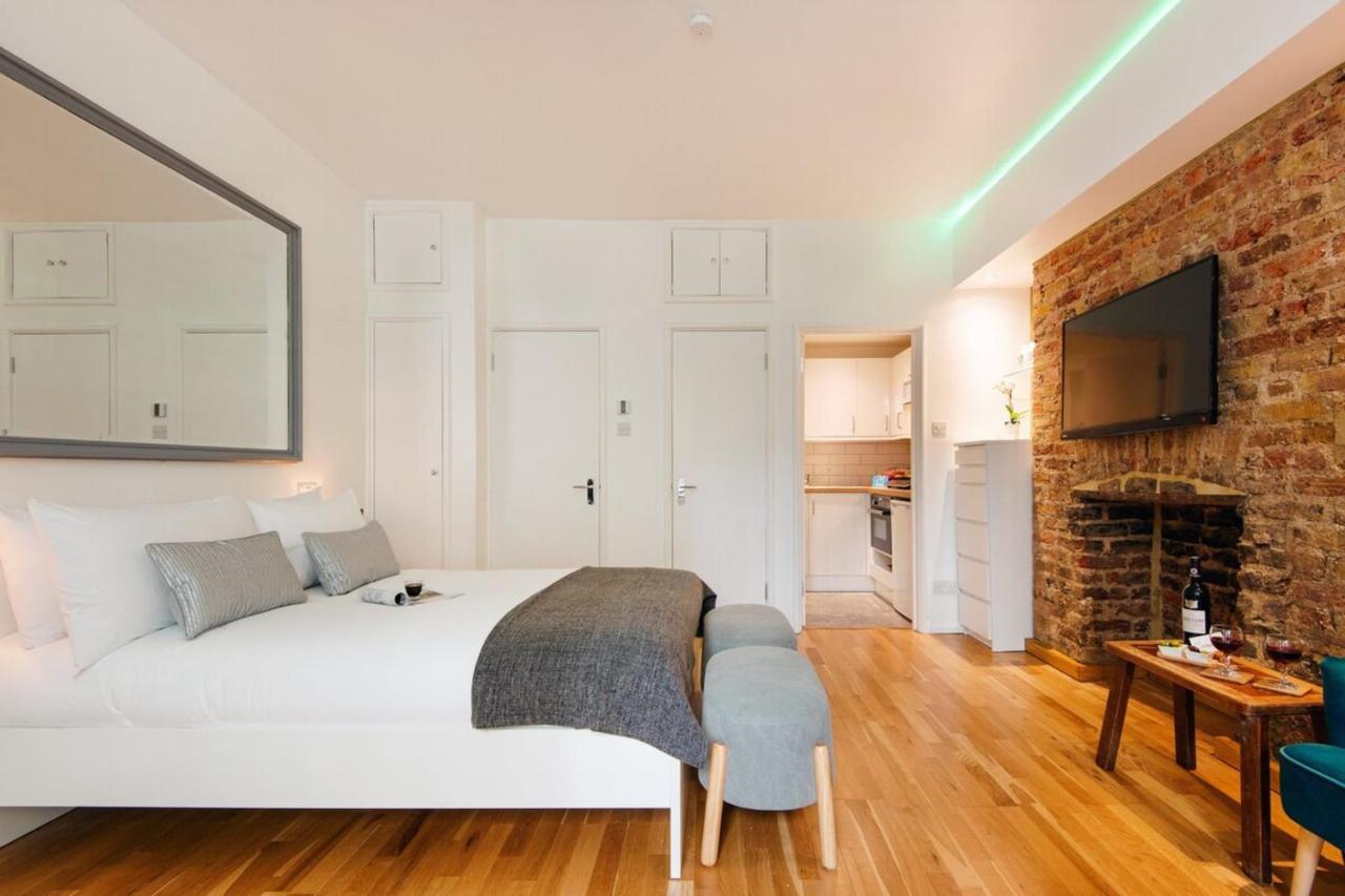 The Lovely Longridge Road Apartment Лондон Екстериор снимка